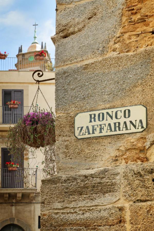 B&B Ronco Zaffarana 卡尔塔吉罗 外观 照片