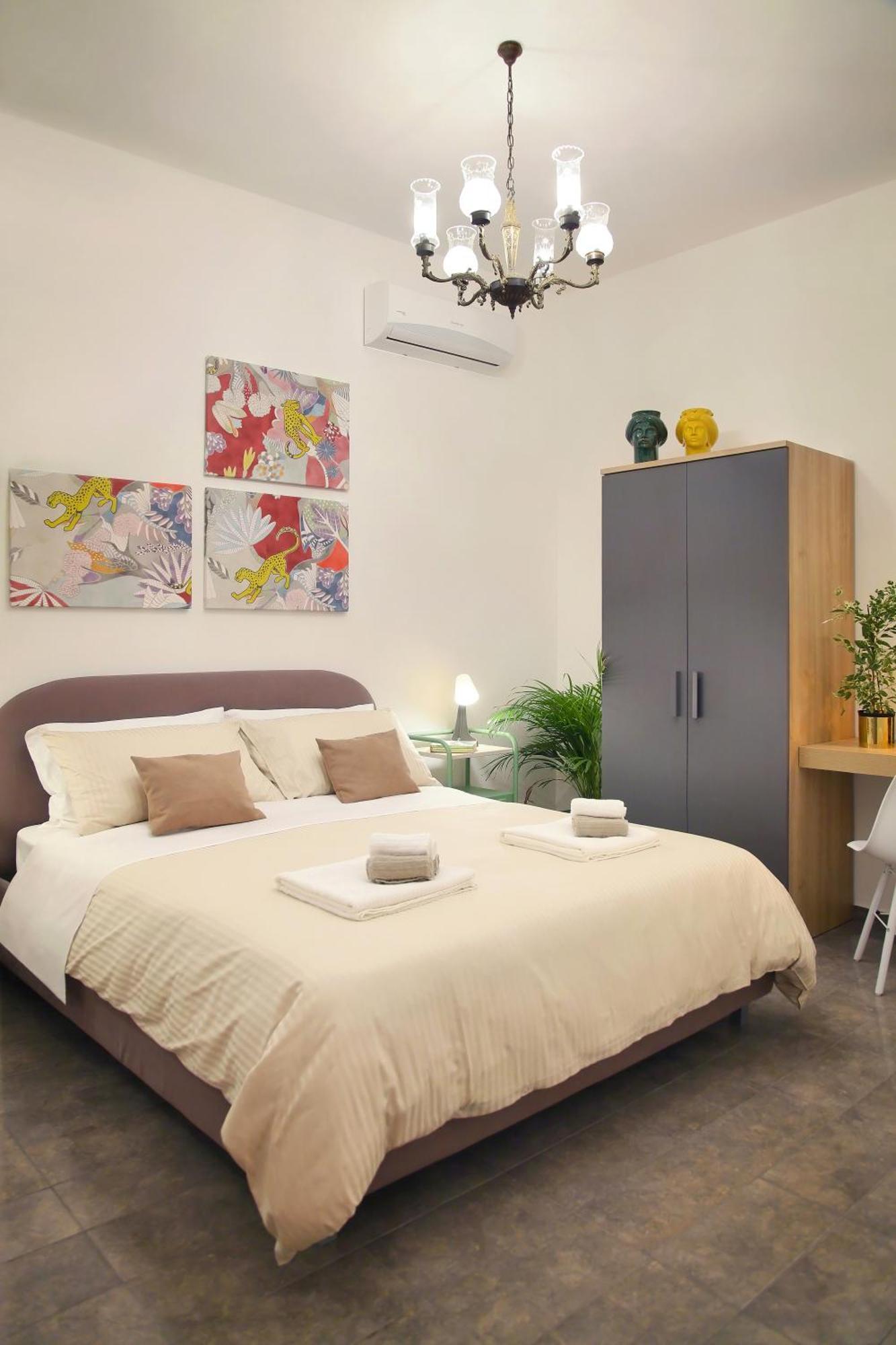 B&B Ronco Zaffarana 卡尔塔吉罗 客房 照片